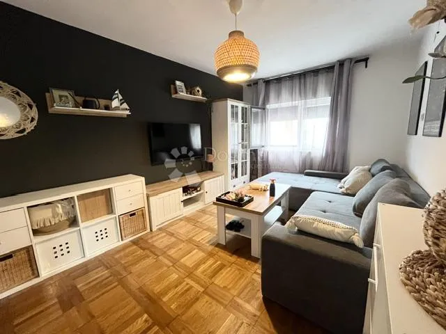 Jadranovo – Prizemni Apartman 250 M Od Mora,novouređen I Namješten - Jadranovo, Crikvenica