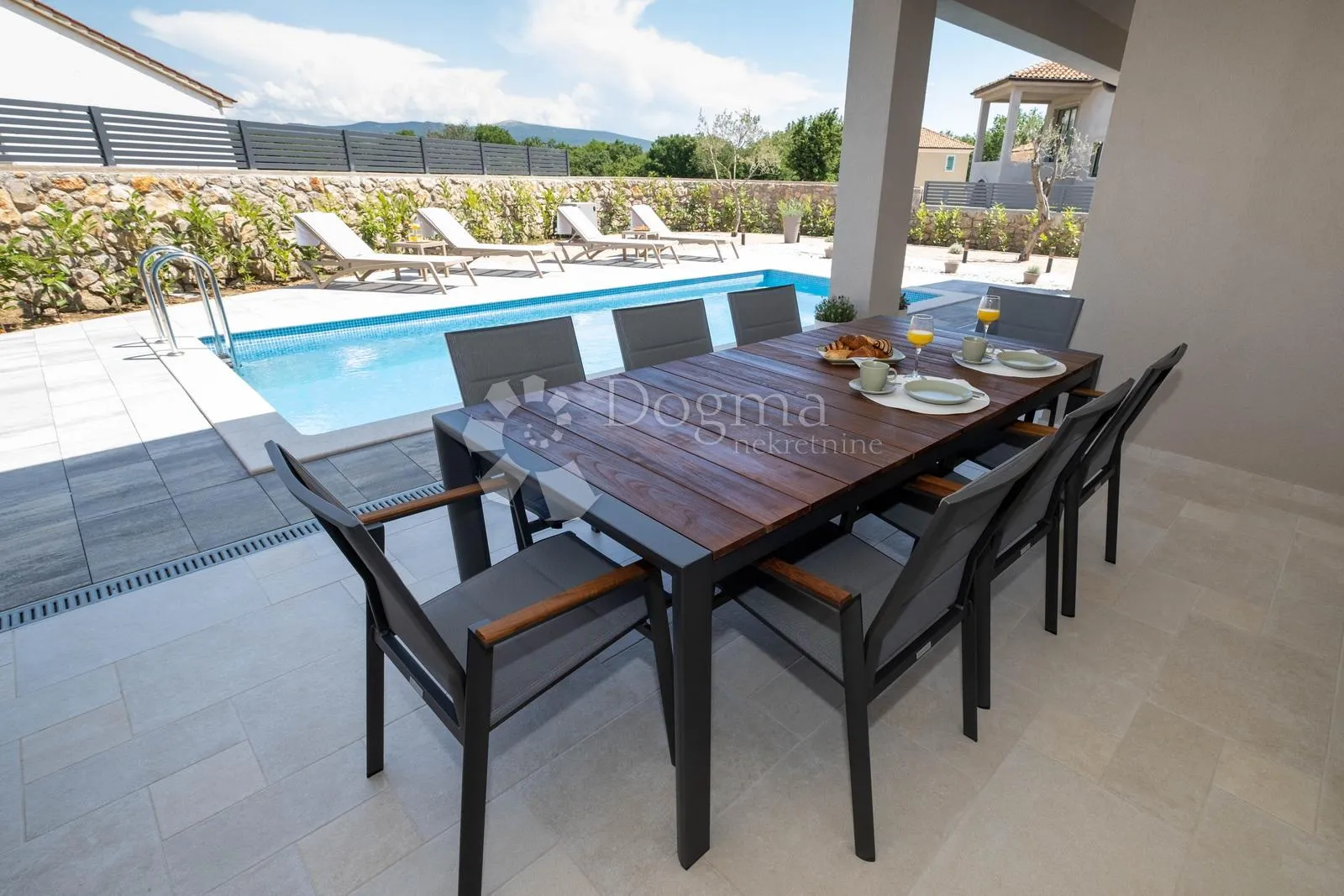 otok krk mirna lokacija - moderna villa - slika 21