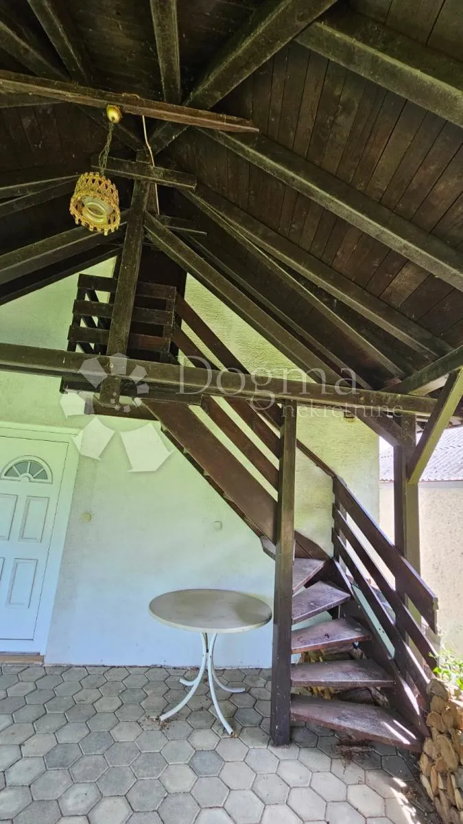 dvije kuće s pogledom u vrtlinovcu - slika 14