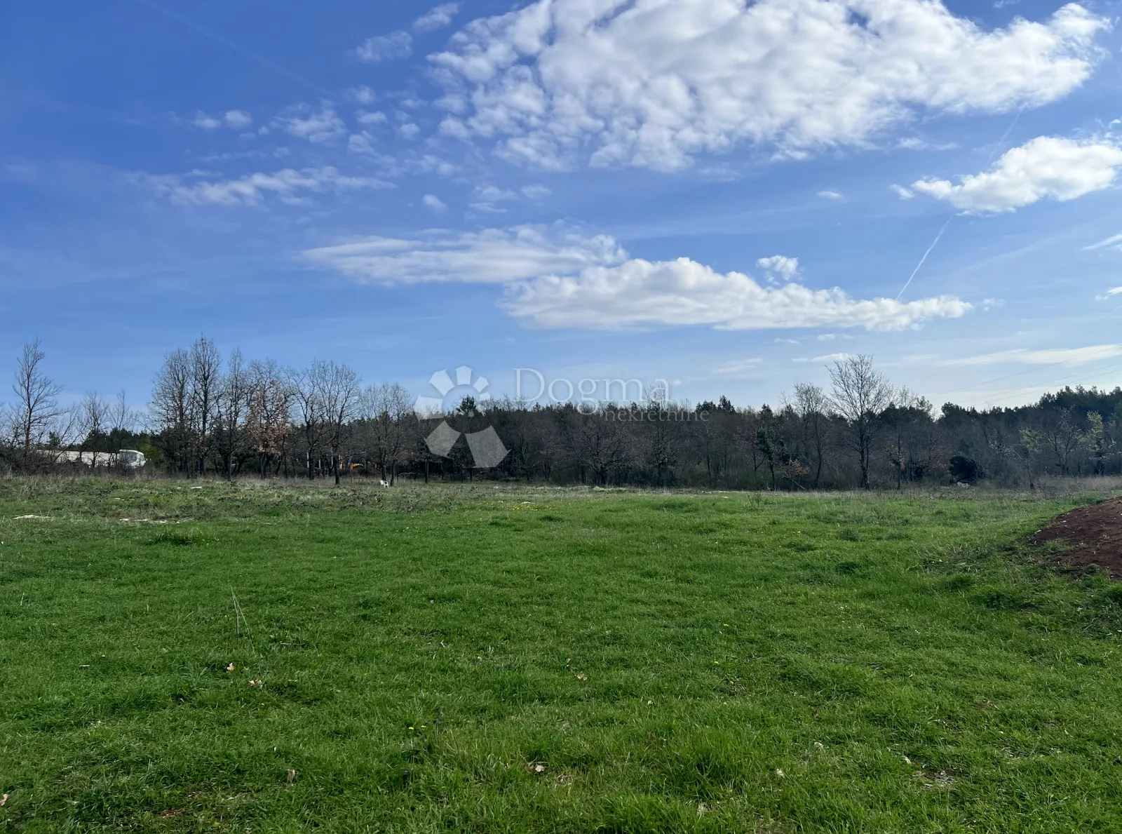 kombinacija građevinskog i poljoprivrednog zemljišta 6000m2 - slika 2