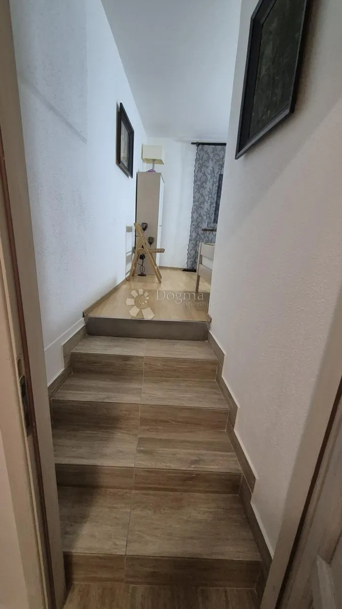 stan blizu ekonomskog fakulteta u puli, površina 79,38 m2 sa uporabnom dozvolom - slika 43