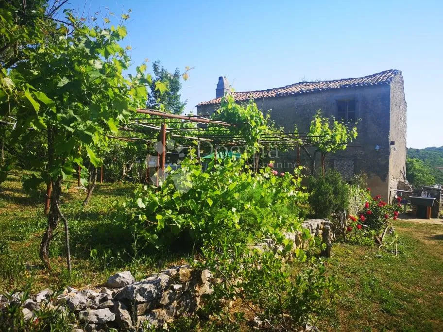 labin, okolica, imanje nadomak labina i mora - slika 11