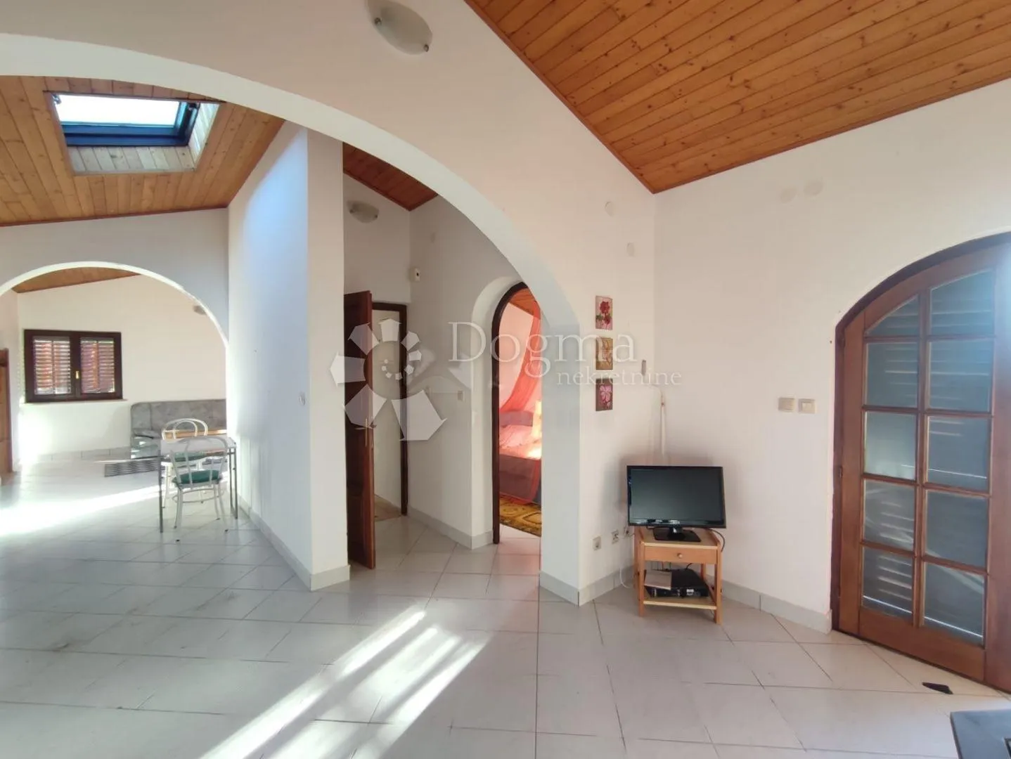 banjole 6 apartmana - 150m od mora - slika 18