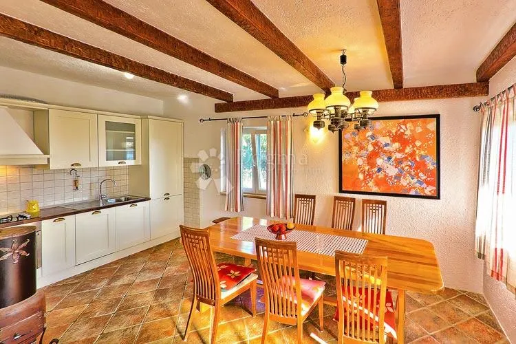 predivna villa blizu mora - slika 23