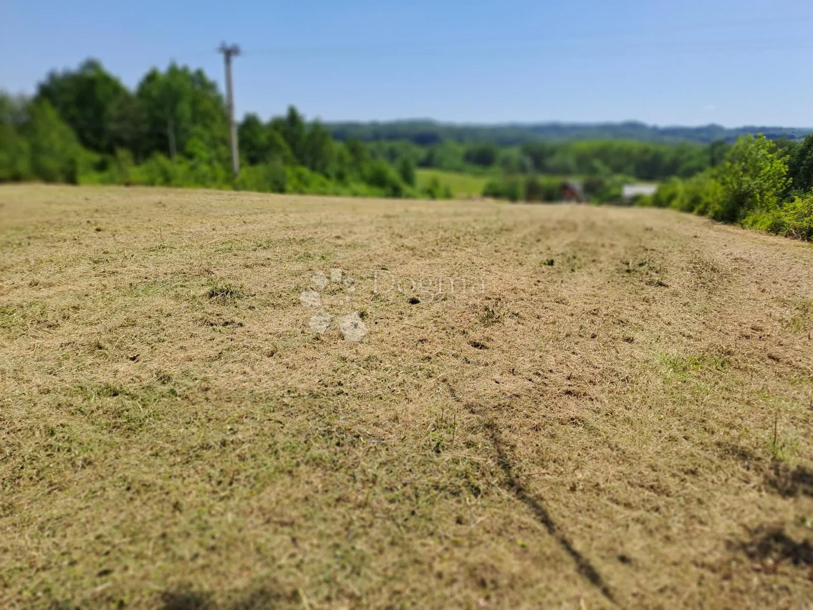 zemljište u blizini 2 kupališta s projektom - slika 4