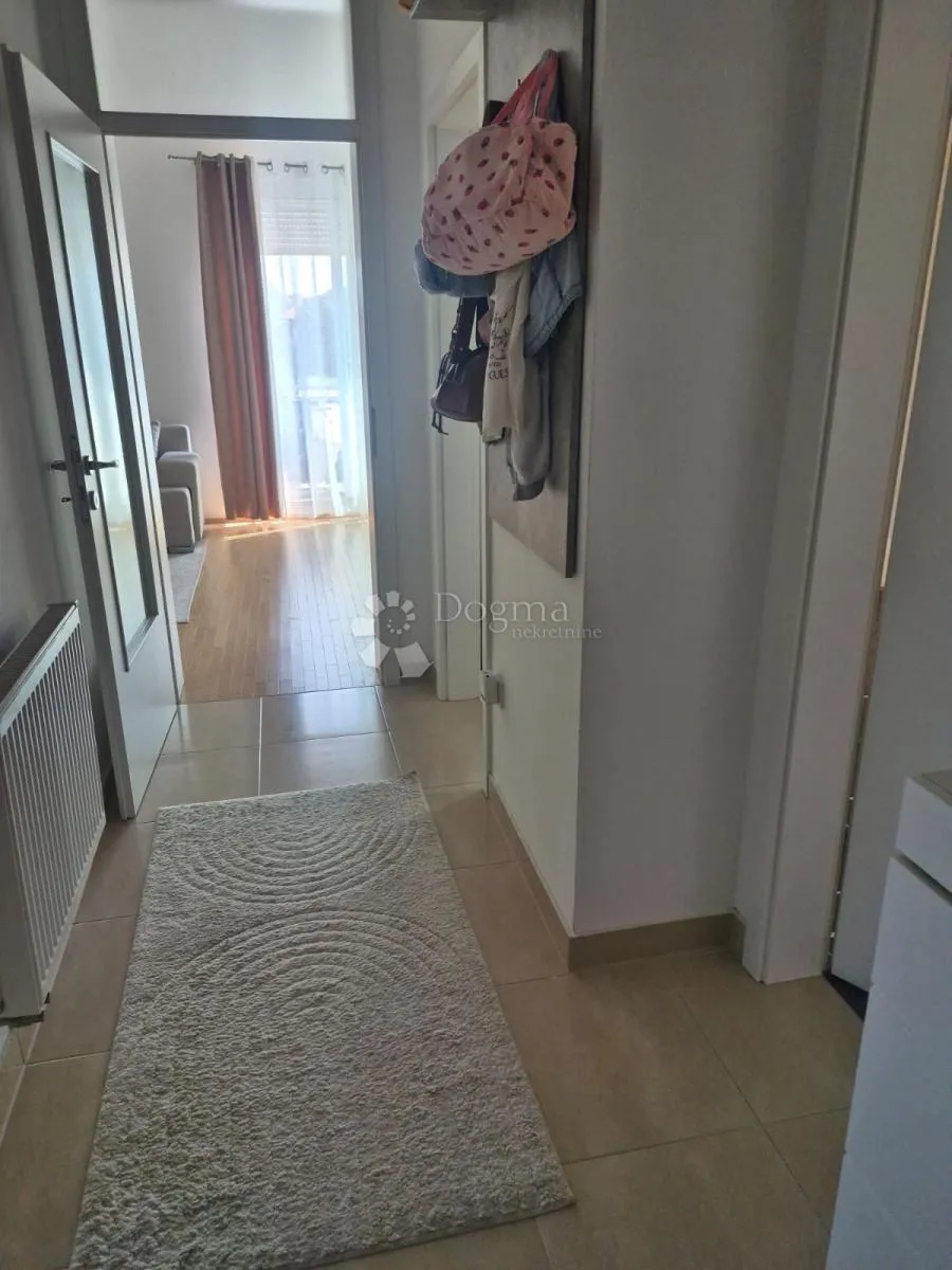 blato | 2-sobni stan s balkonom, parkirnim mjestom i spremištem - slika 8
