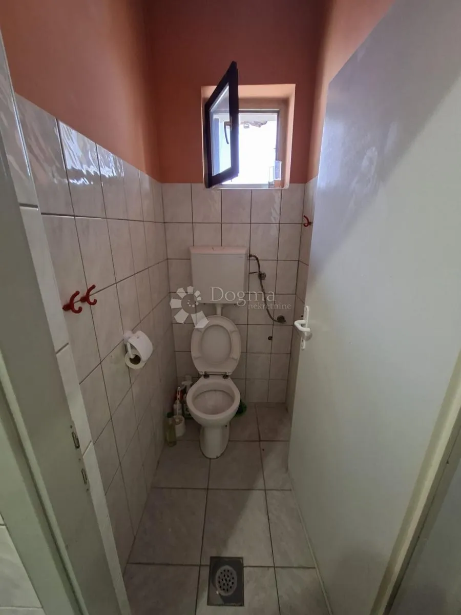 poslovni prostor - vrtić - slika 15