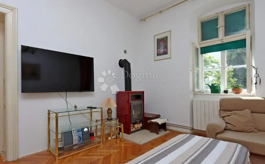 etaža za najam na pećinama - slika 2