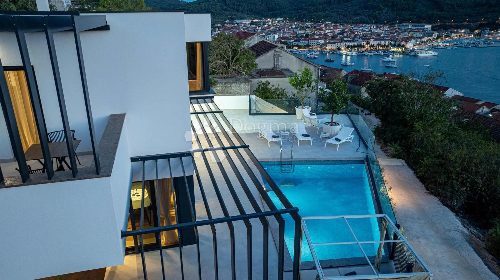 ekskluzivna moderna vila s panoramskim pogledom na more, vela luka - slika 6