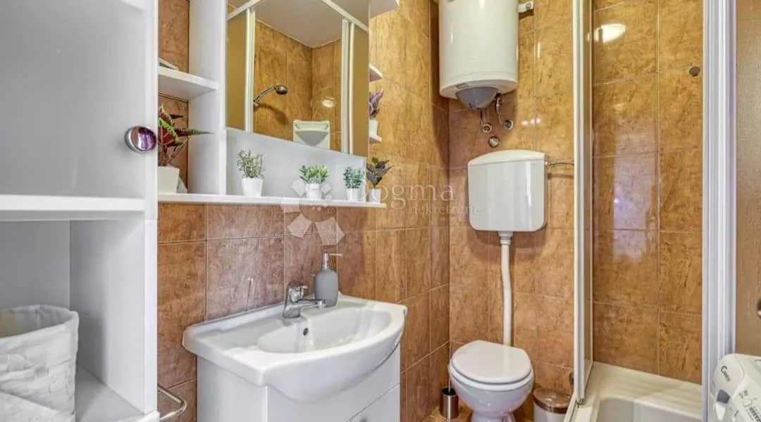 stan sa dva apartmana u matuljima - slika 6