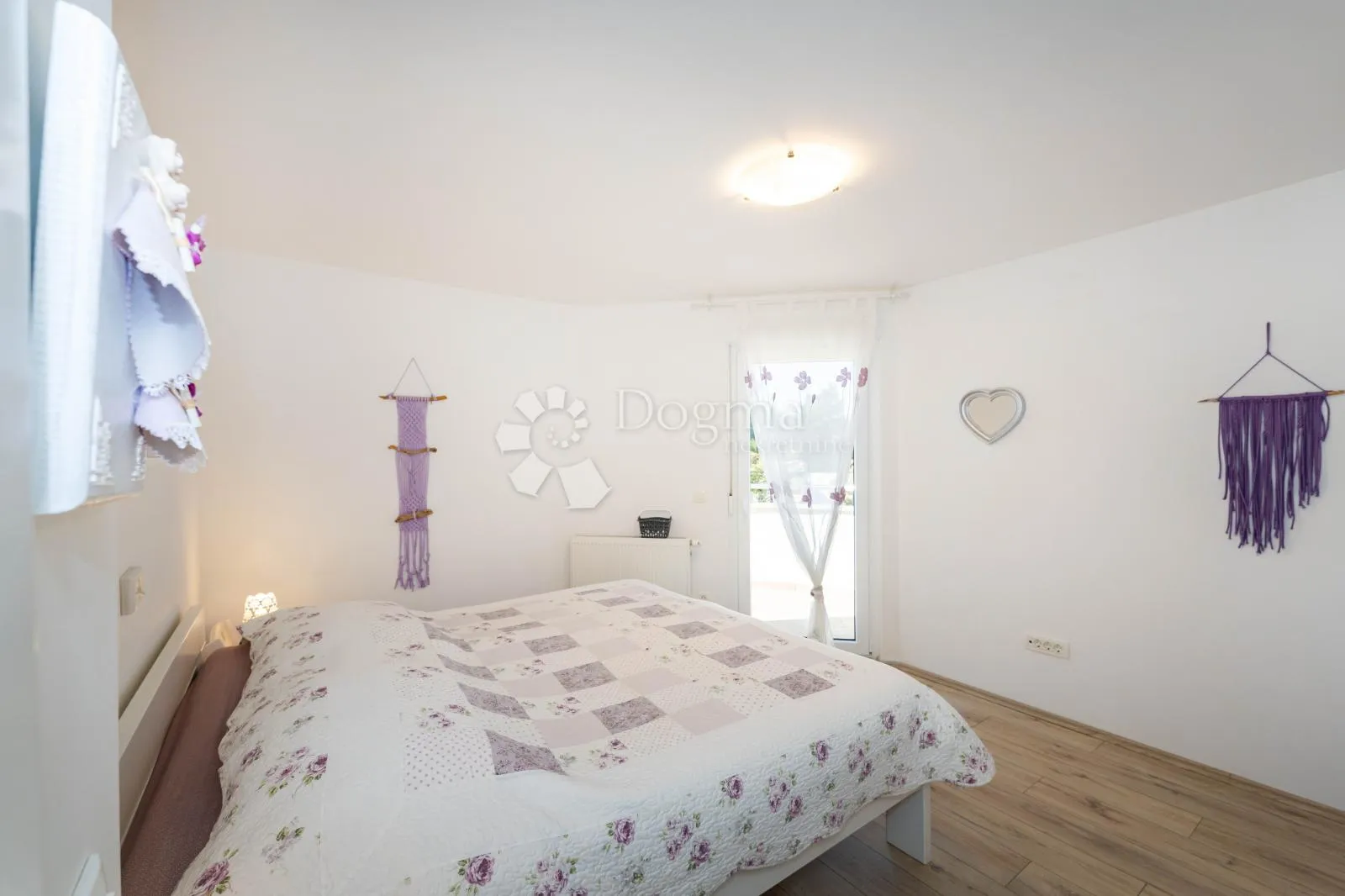 zaton-nin,luksuzna apartmanska kuća uz plažu,3 apartmana,pogled na more - slika 46