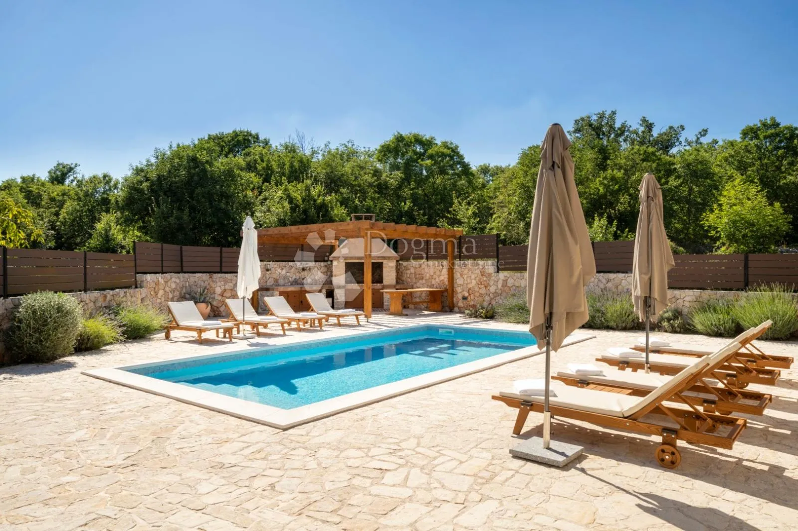 otok krk samostojeća vila - slika 14