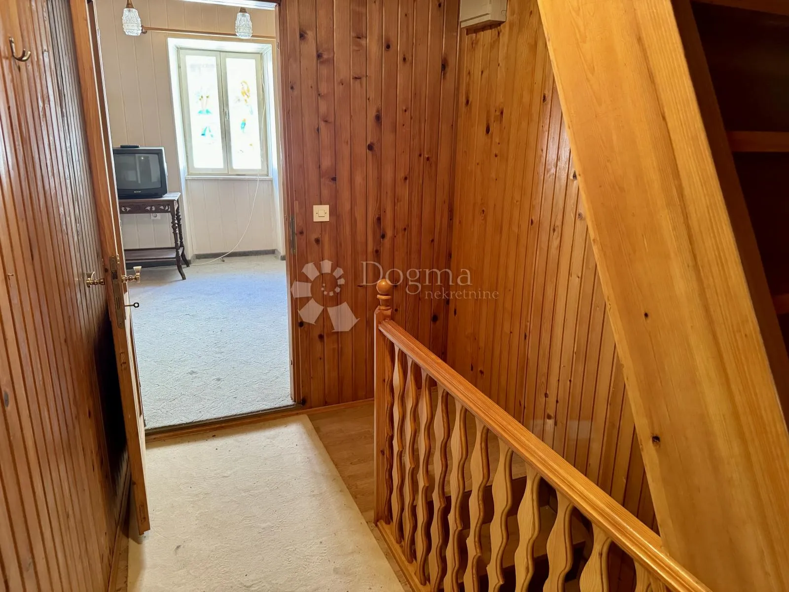 rovinj - kuća sa šest apartmana u srcu starog grada - slika 59