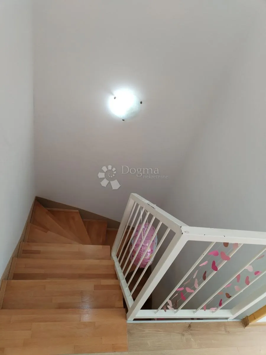 grad krk - atraktivan apartman sa panoramskim pogledom na more, svega 150 od mora - slika 18
