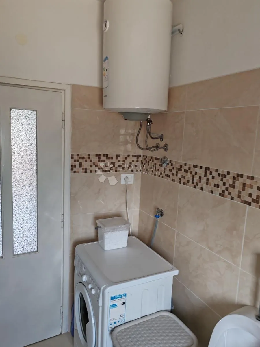 kuća za odmor s bazenom -tinjan - slika 20
