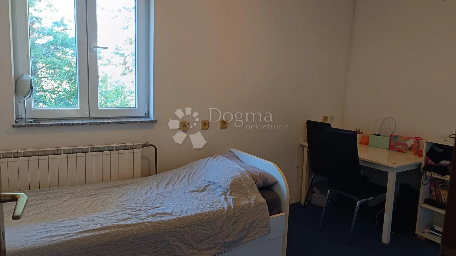 novi vinodolski, prekrasan stan 120 m2, bazen, parking, prilika ! - slika 12