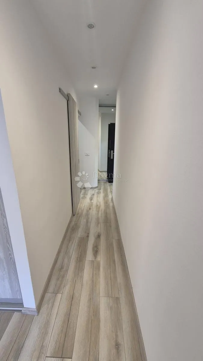 dvosobni stan u centru pule površine 72,83 m2 - slika 8