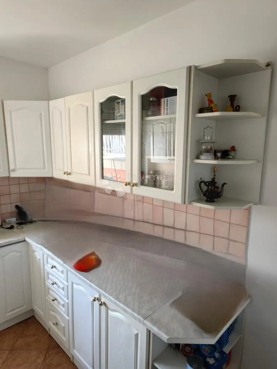 elegantan stan na 1.katu 80m2! - slika 1