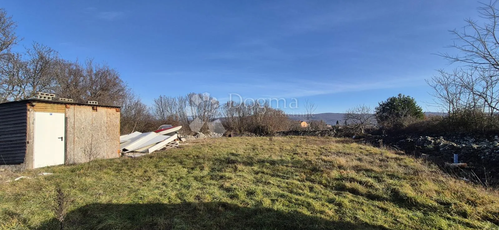 građevinsko zemljište sa građevinskom dozvolom 3 km od mora - slika 21