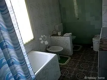 kuća, 300 metara od mora i pogledom na brijune - slika 12