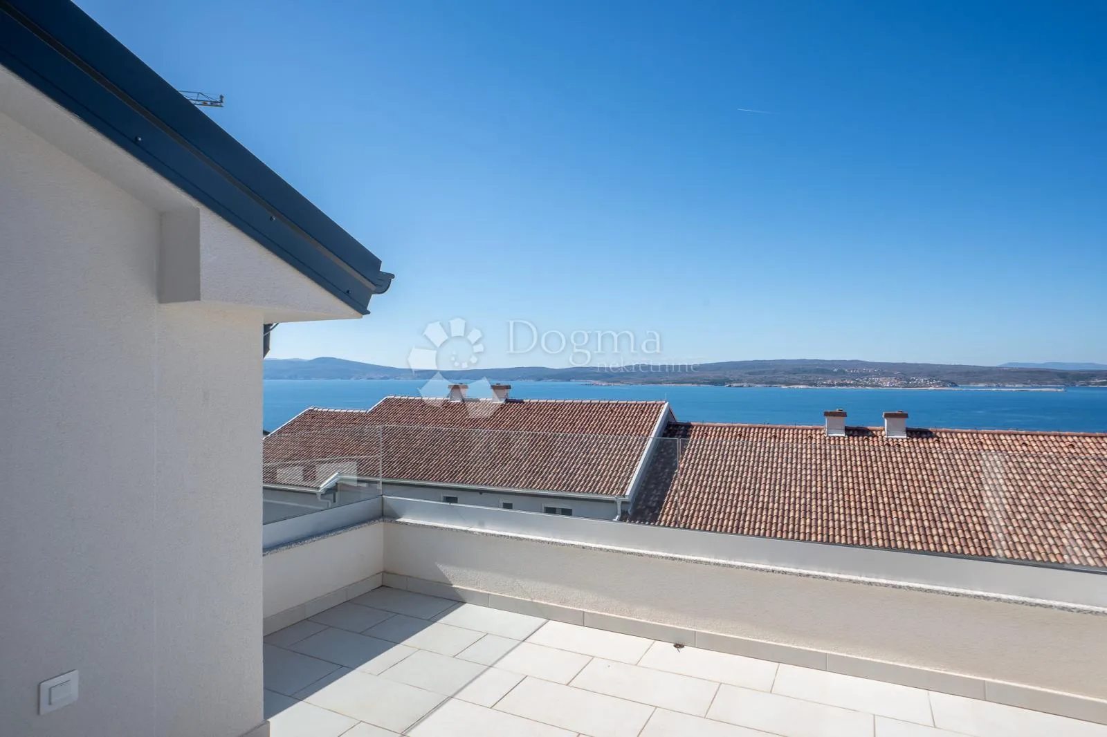 vrhunski apartman sa pogledom na more - slika 9