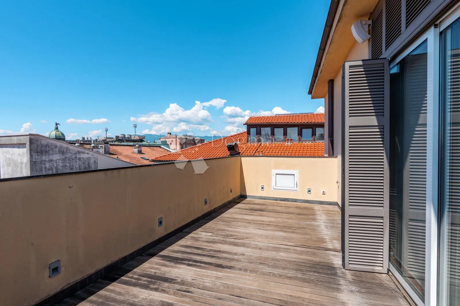drugi nemaju !! mi imamo – stan 153,90 m² s tersom 25 m², centar rijeke - slika 29