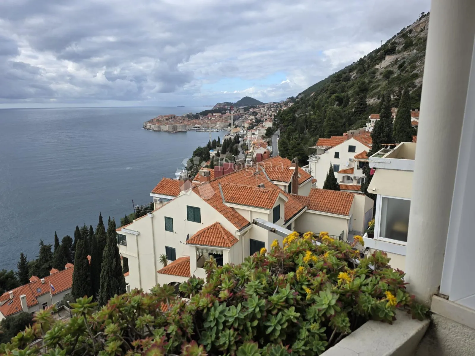sunčani stan s dva balkona – pogled na lokrum i dubrovnik - slika 13