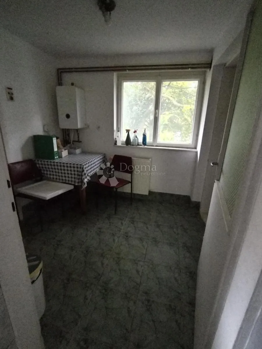 kuća za adaptaciju s velikim potencijalom – centar kalnika - slika 13