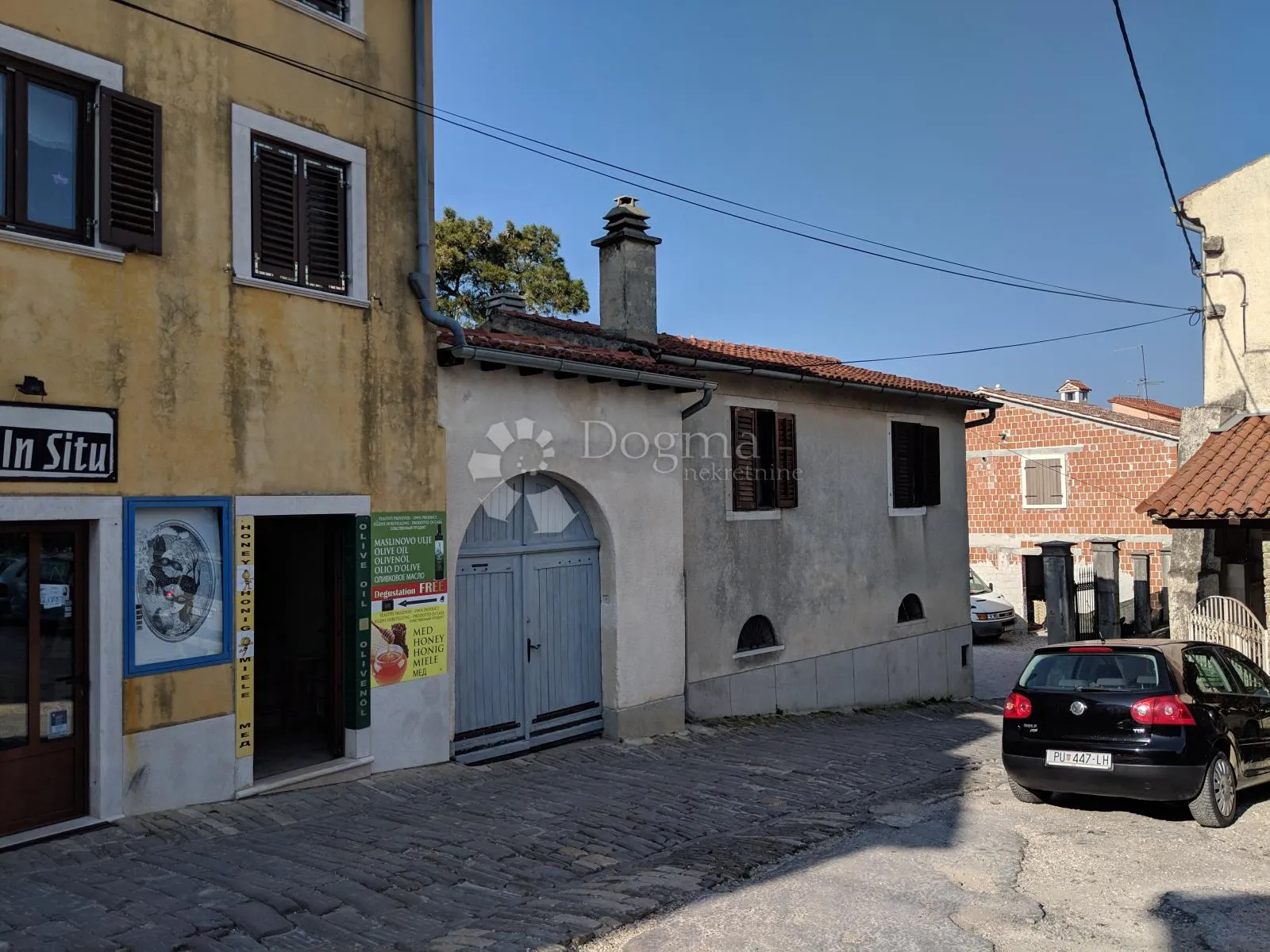 kuća s okućnicom u srcu romantičnog motovuna - slika 3