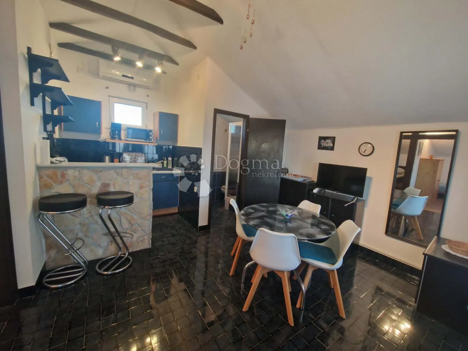vrsi - zukve - apartmanska kuća u blizini mora - slika 37