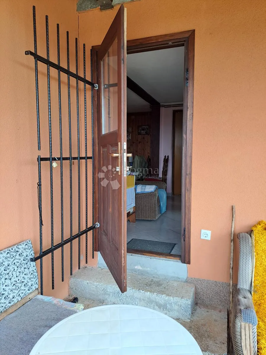 savršen dom na vrhu brda - slika 11