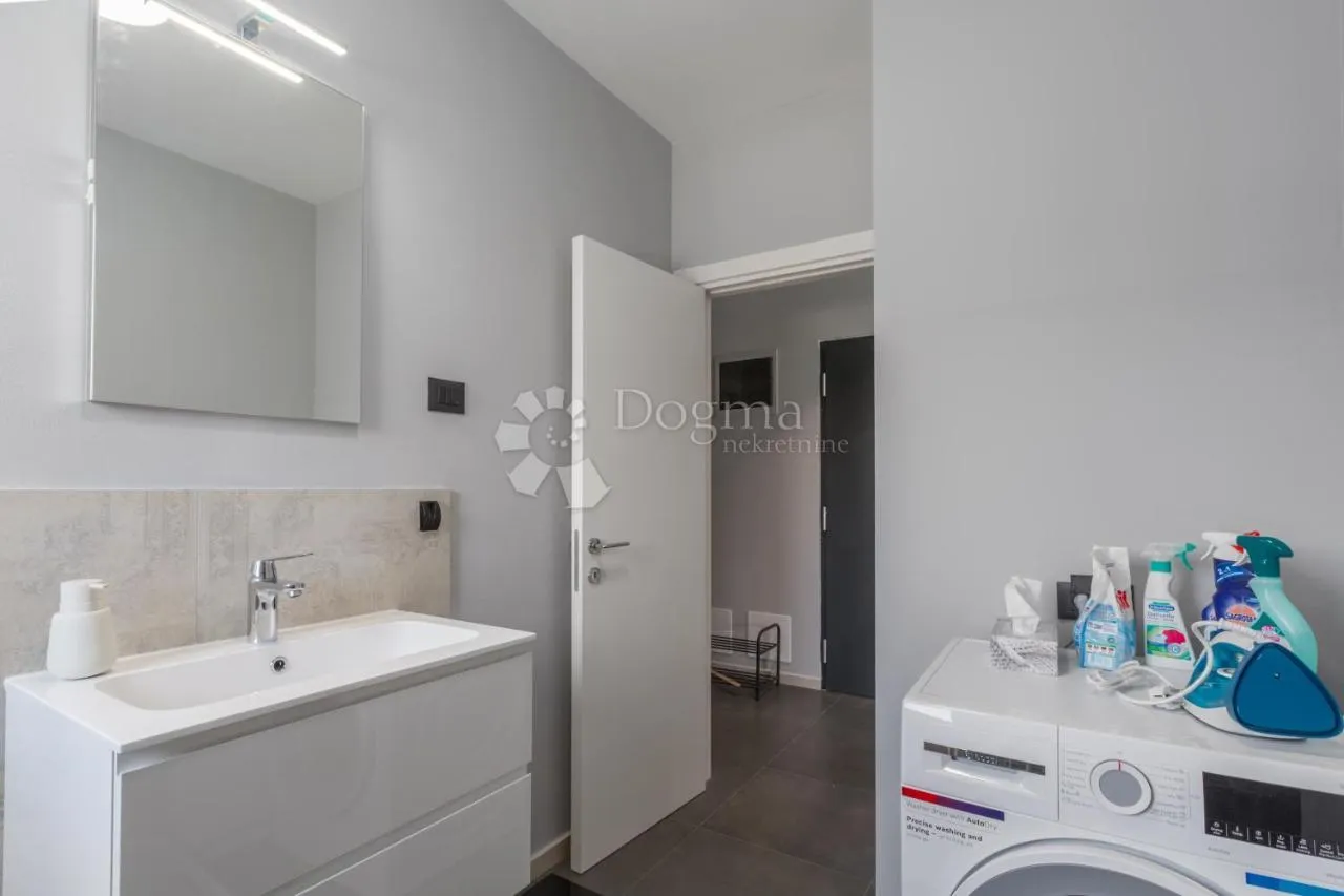 elegantna kuća za odmor - slika 26