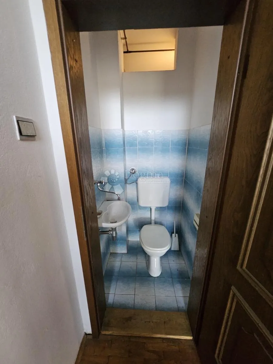 kuća s 3 stana – živite i zarađujte! - slika 15