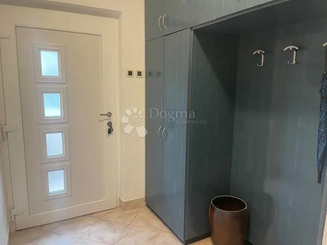 iznajmljujemo stan na kozali 3s+db - slika 10