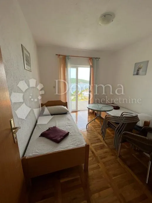 kuća na šolti 100m od mora - slika 6