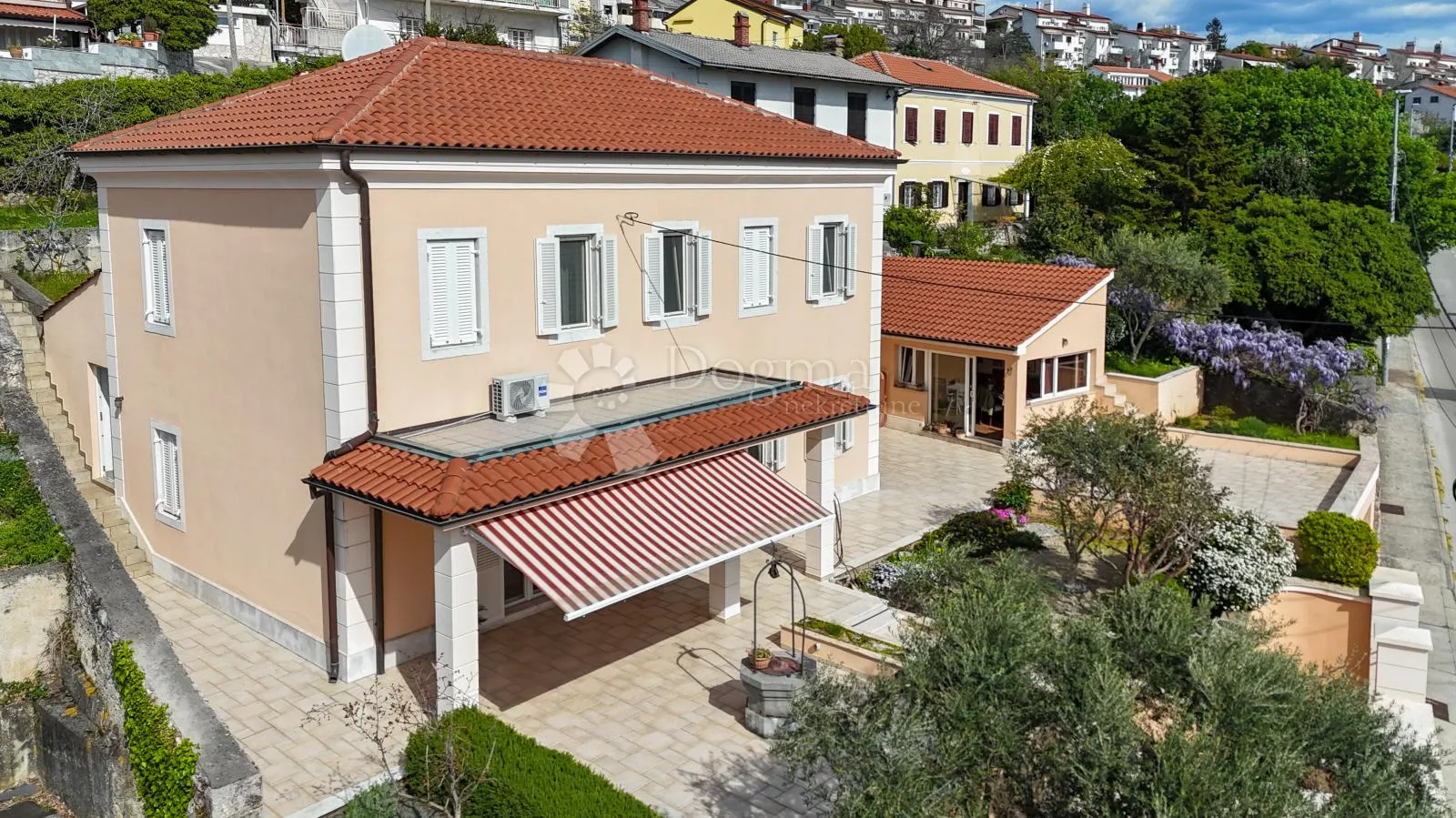 rijetkost! predivna samostojeća kuća u kostreni - slika 10