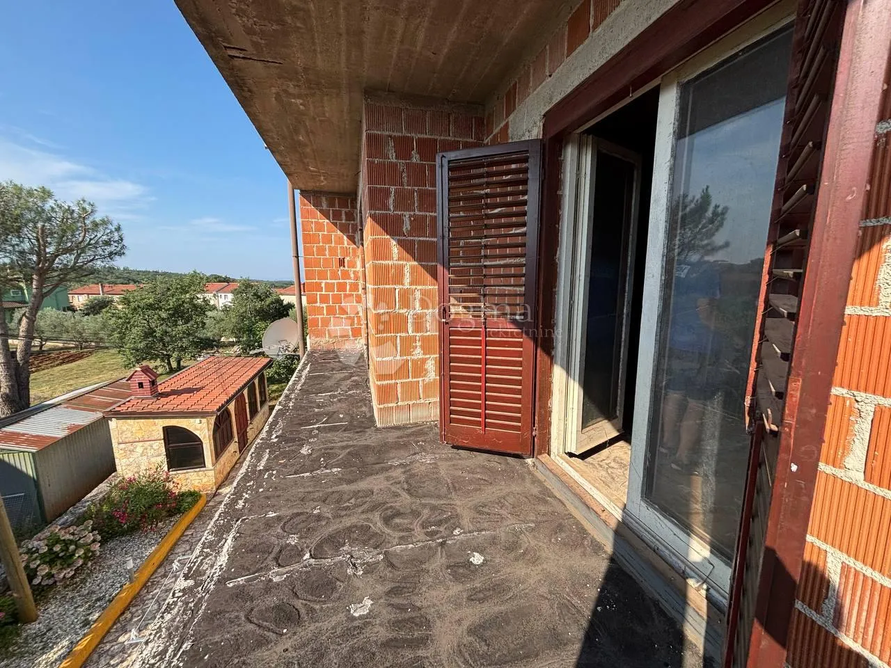 dvije stambene jedinice u roh-bau fazi + 591 m² okućnice – rovinjsko selo - slika 19