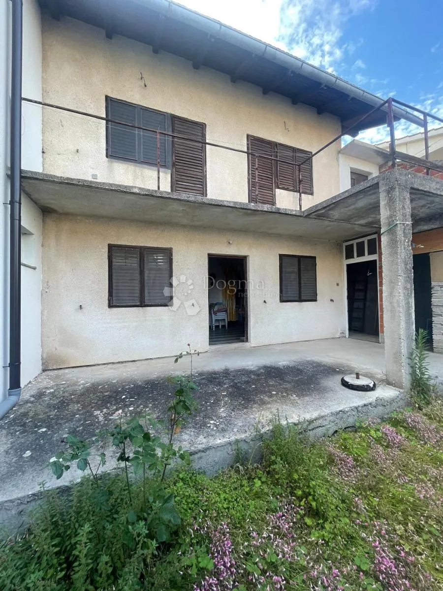 kuća na atraktivnoj lokaciji - slika 3