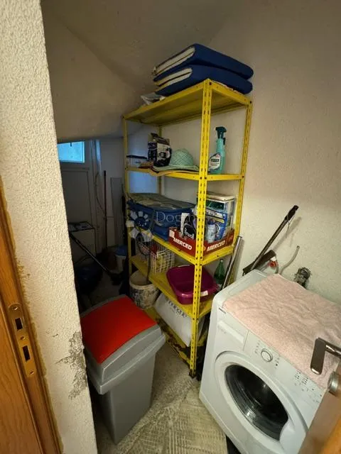 adaptirana kuća u srcu kostrene - idealna za obiteljski život! - slika 26