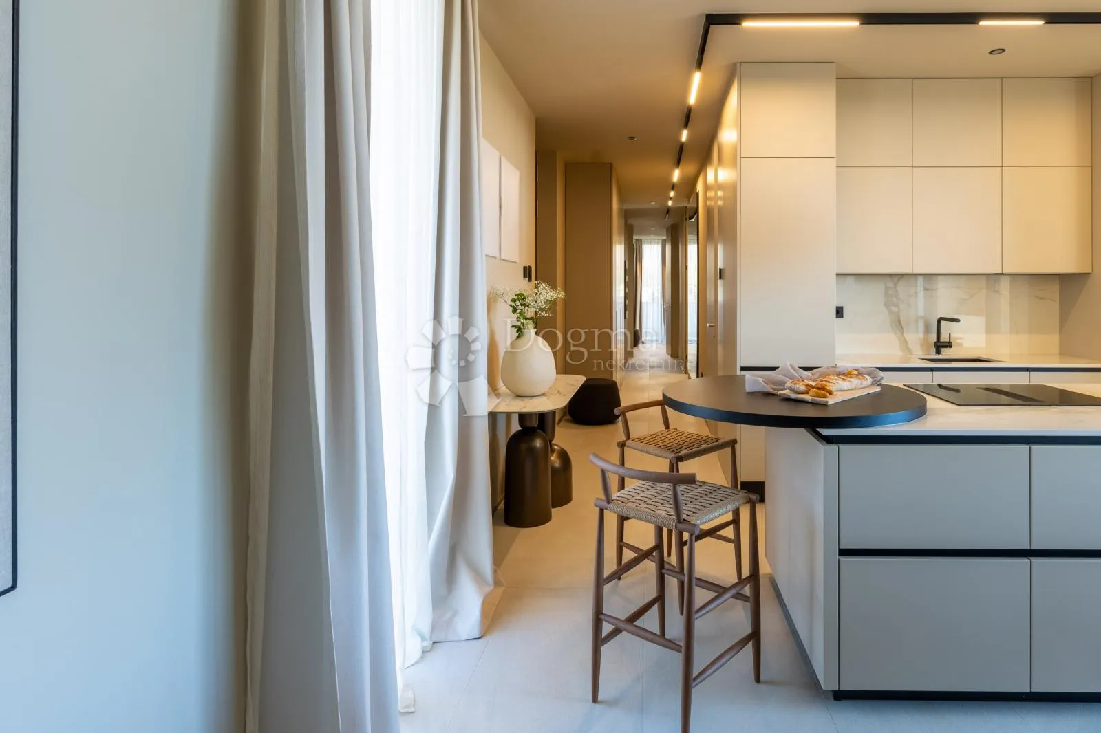 ekskluzivna smart home vila, kompletno opremljena, s otvorenim pogledom - slika 9