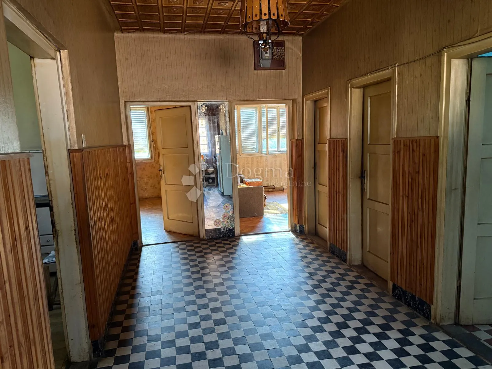 zemljište s objektima – samo 45,74 €/m²!! - slika 3