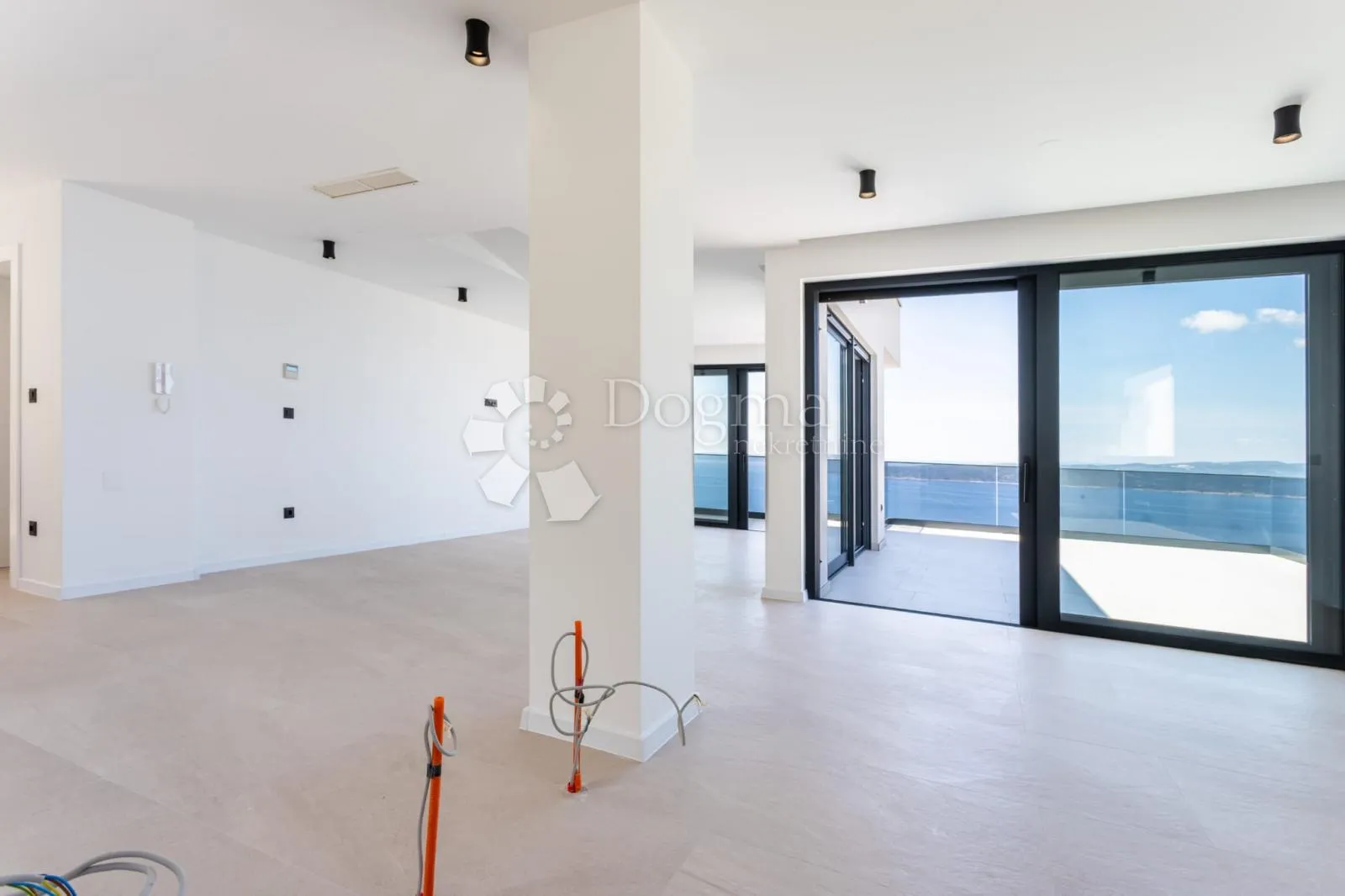 moderna vila sa bazenom, brela - slika 3