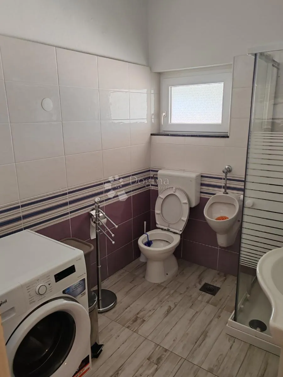kuća za odmor s bazenom -tinjan - slika 15