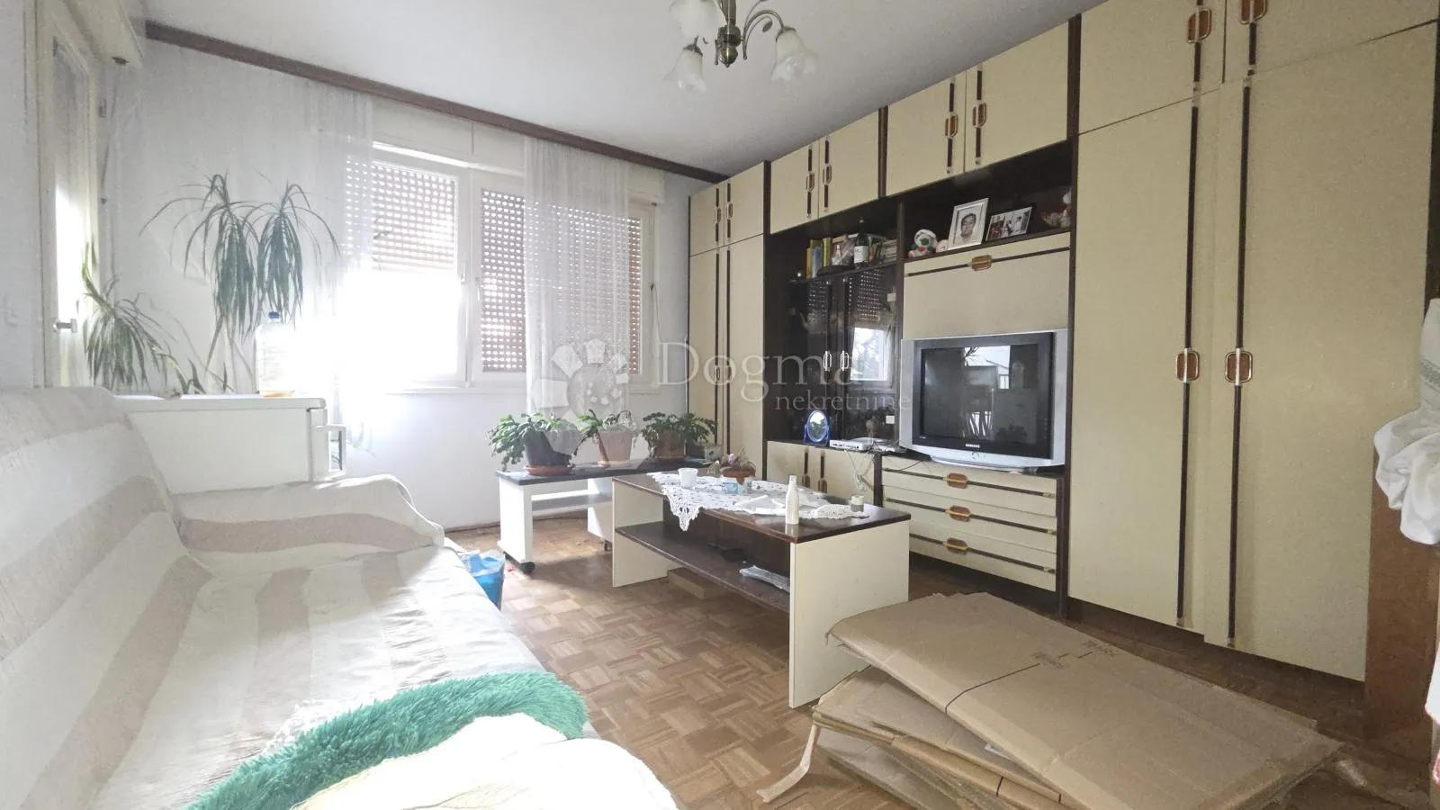 obiteljski stan na odličnoj lokaciji, 2s +db, 68 m2 - slika 2