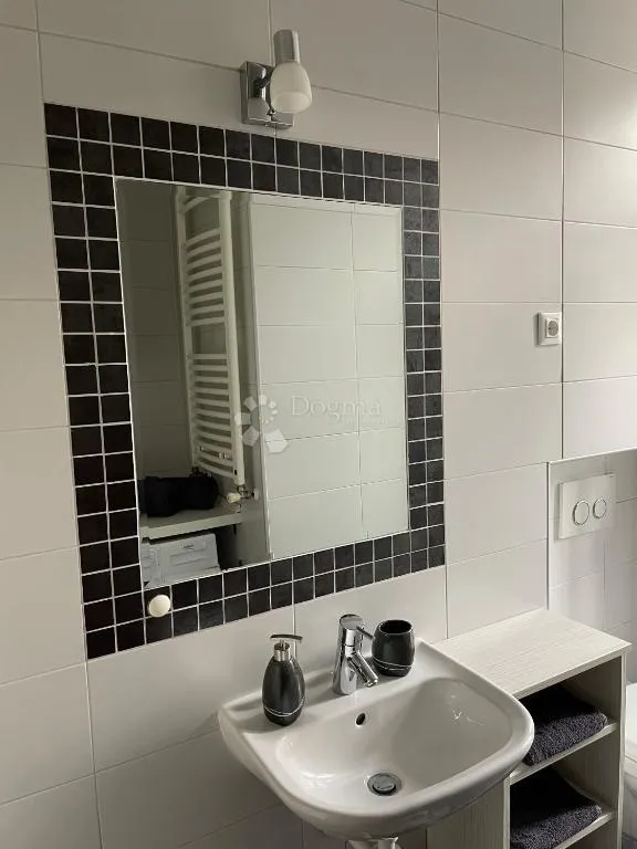 luksuzni stan s panoramskom terasom u srcu opatija – 200 m² - slika 15