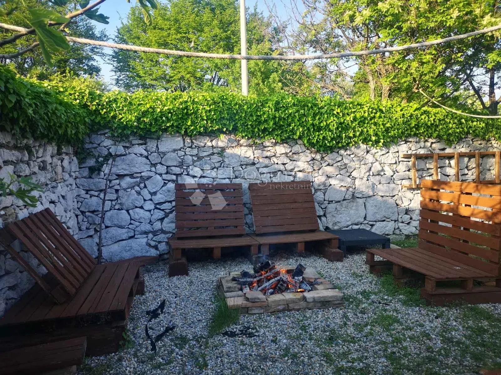 kostrena kuća sa 3 apartmana - slika 3