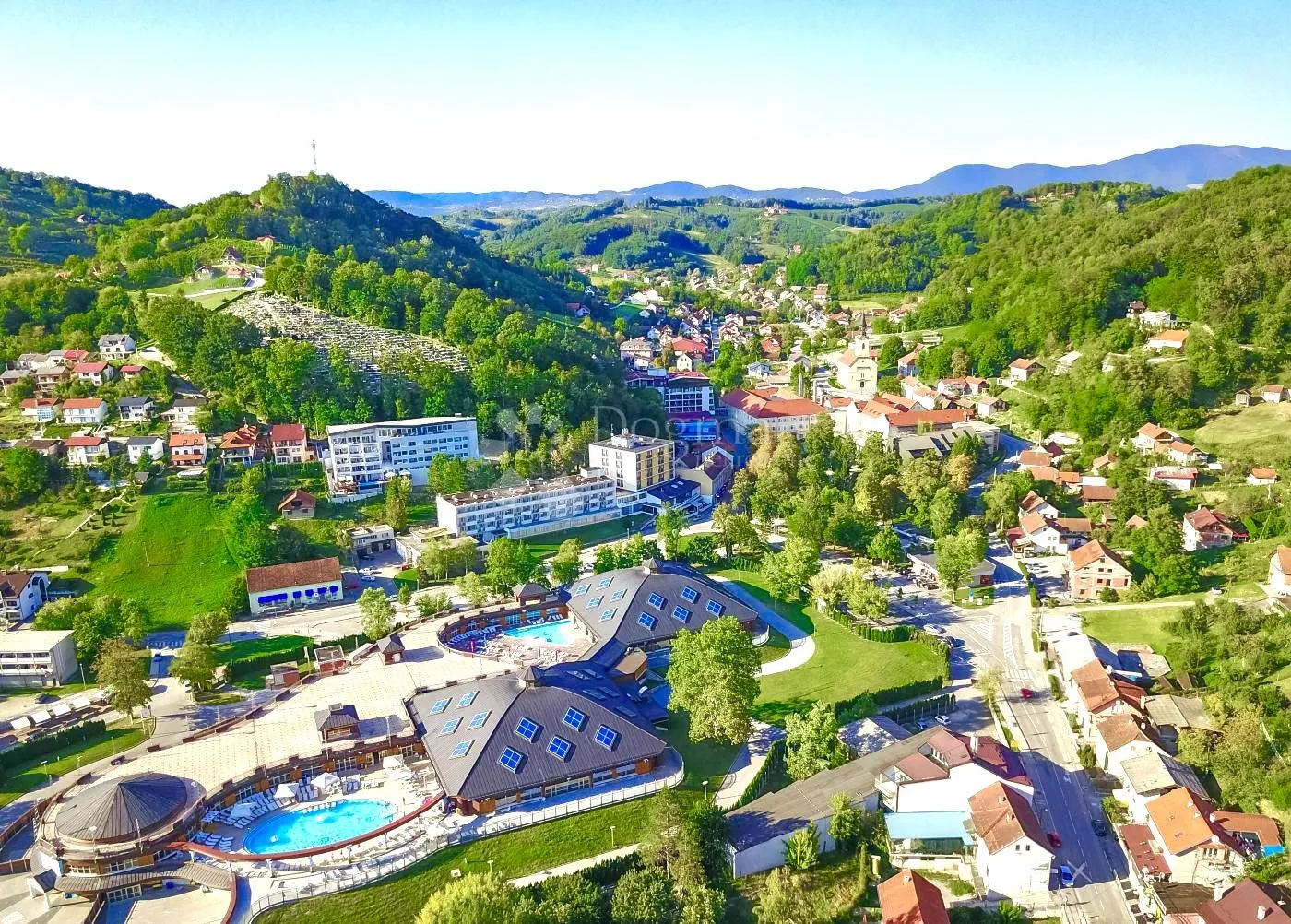 prostrana parcela na vrhunskoj lokaciji - slika 7