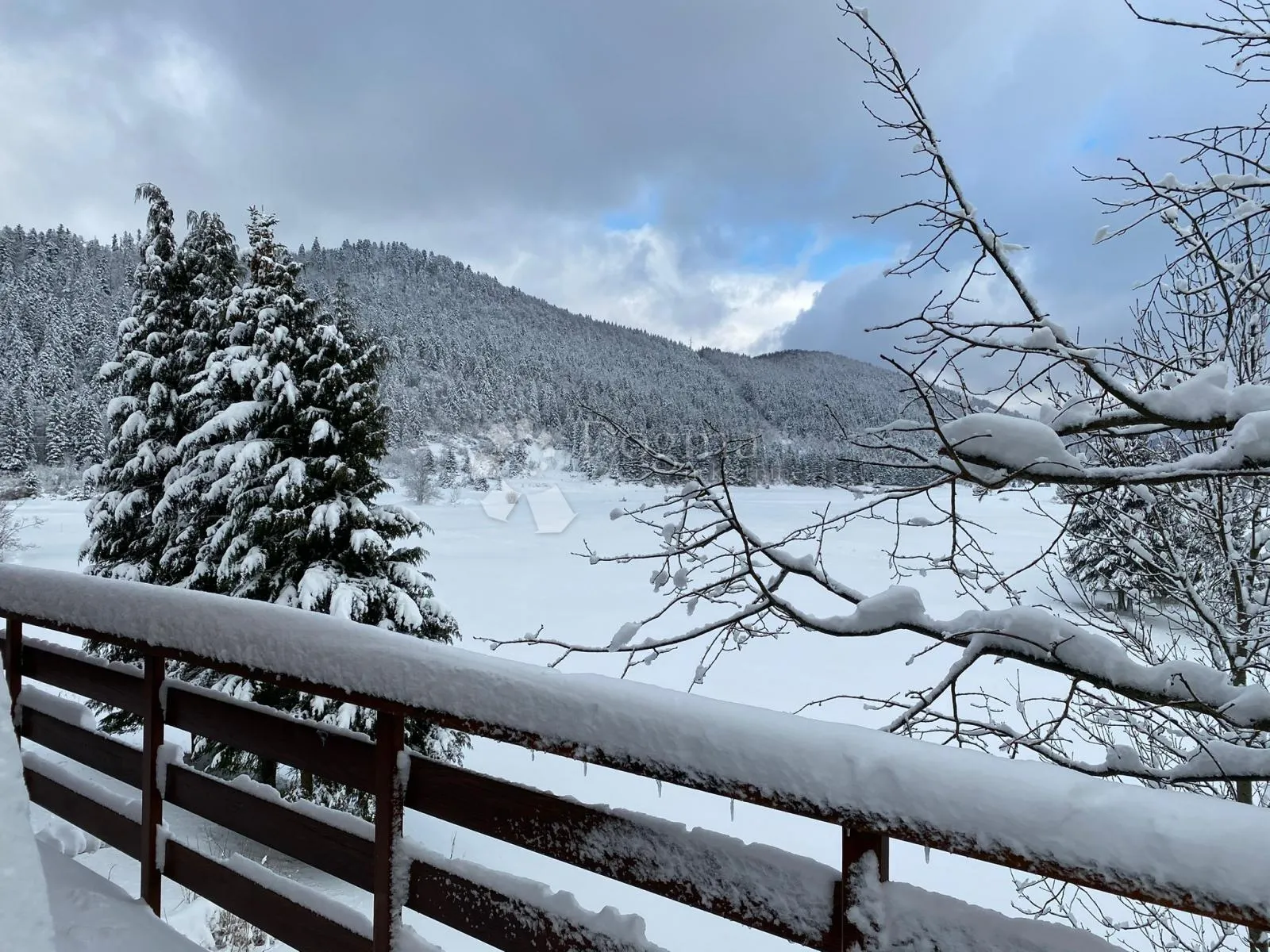 prilika!!! vikendica iz snova u srcu prirode - slika 23