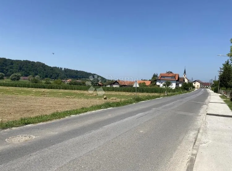 selnica marija bistrica na glavnoj cesti - slika 2