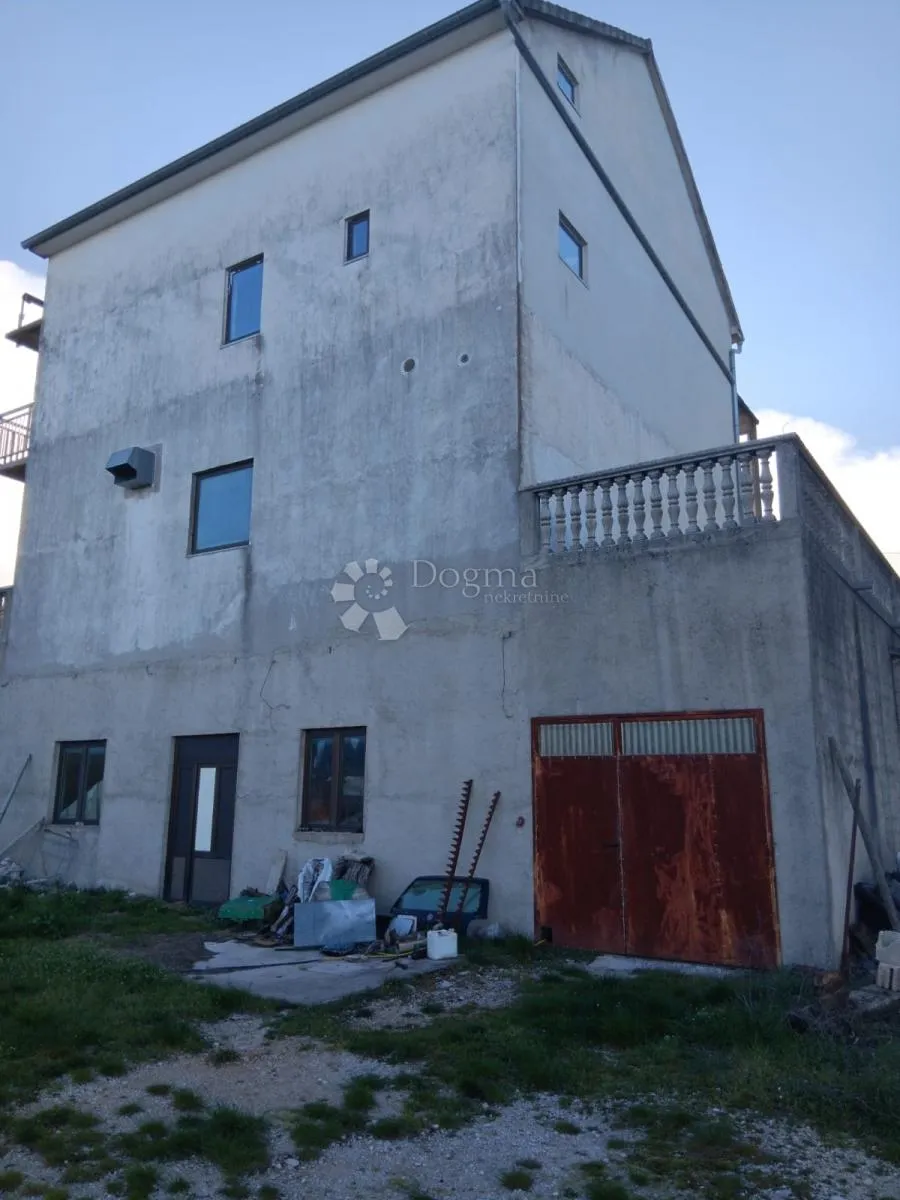 samostojeća kuća imotski - slika 3